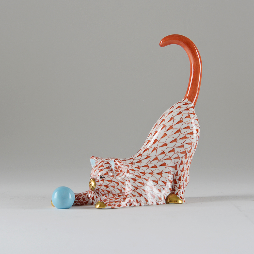 Herend Gold Accented Rust Fishnet Cat Figurine