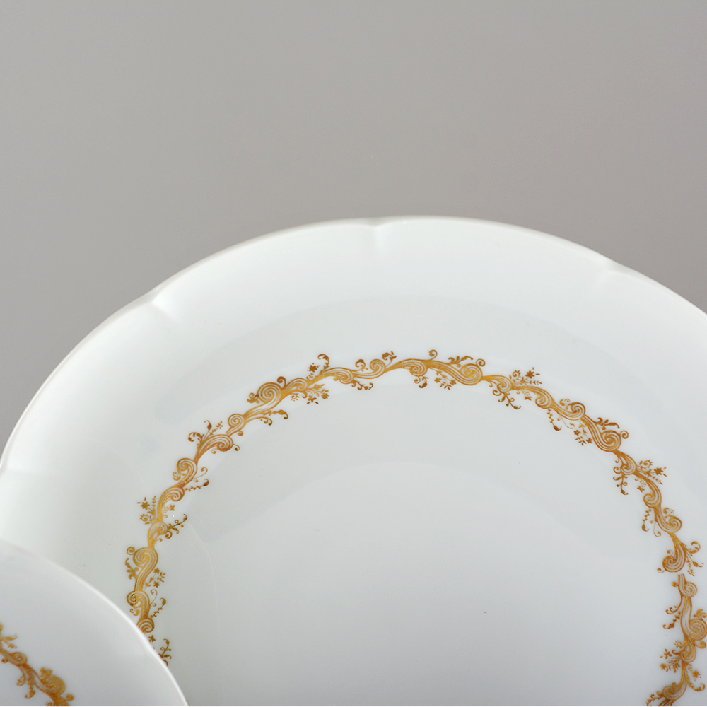 French Limoges Porcelain 'Liore' Set for 8 by Block