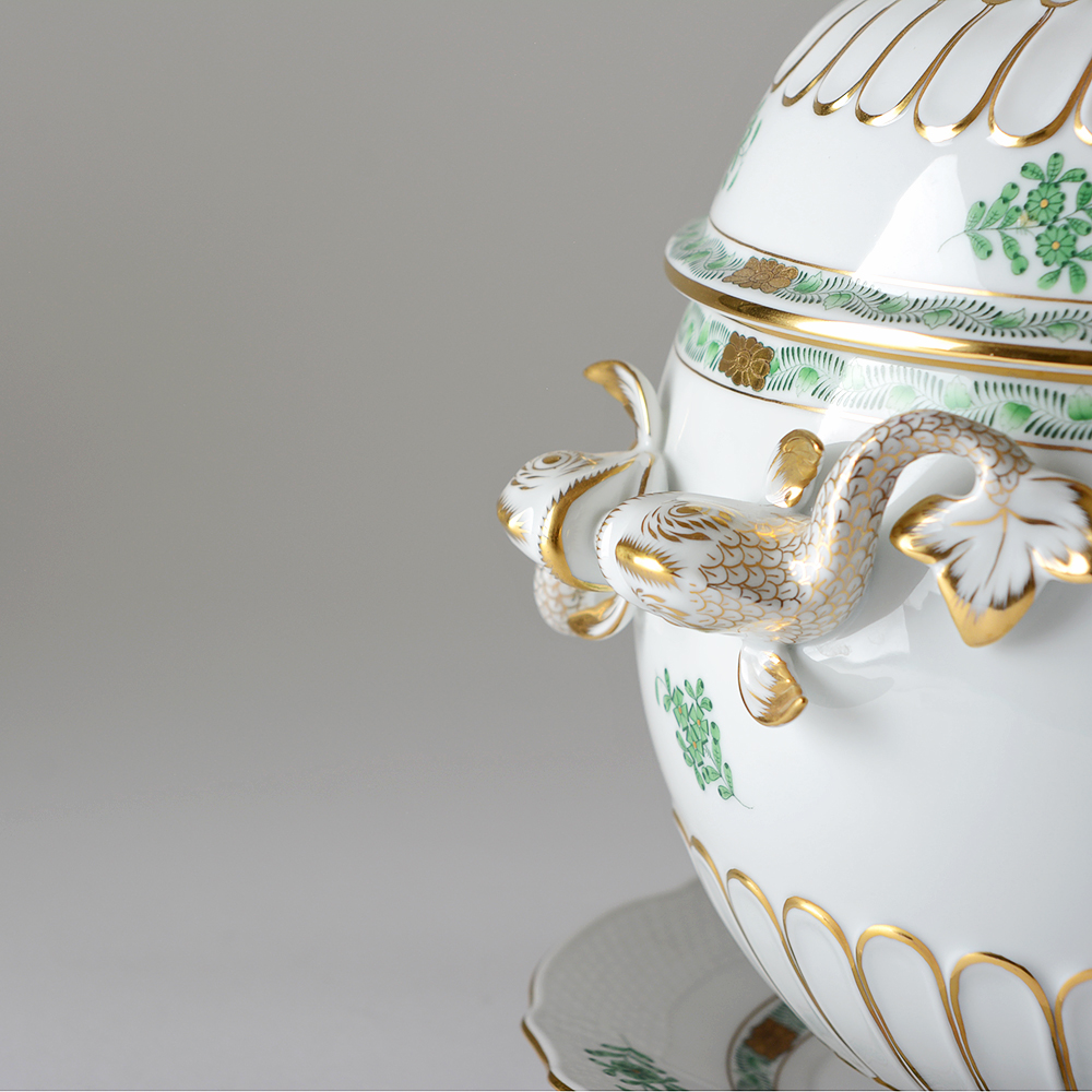 Herend Hungary 'Chinese Bouquet' Soup Tureen and Plate