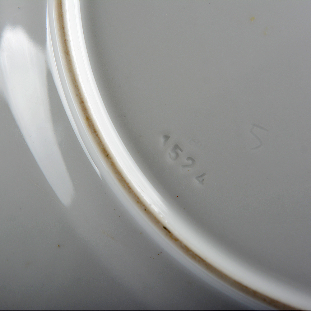 Herend Hungary 'Chinese Bouquet' Soup Tureen and Plate