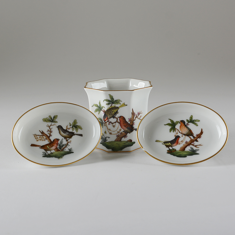 Herend Hungary 'Rothschild Bird' Cigarette Holder, Ash Receivers