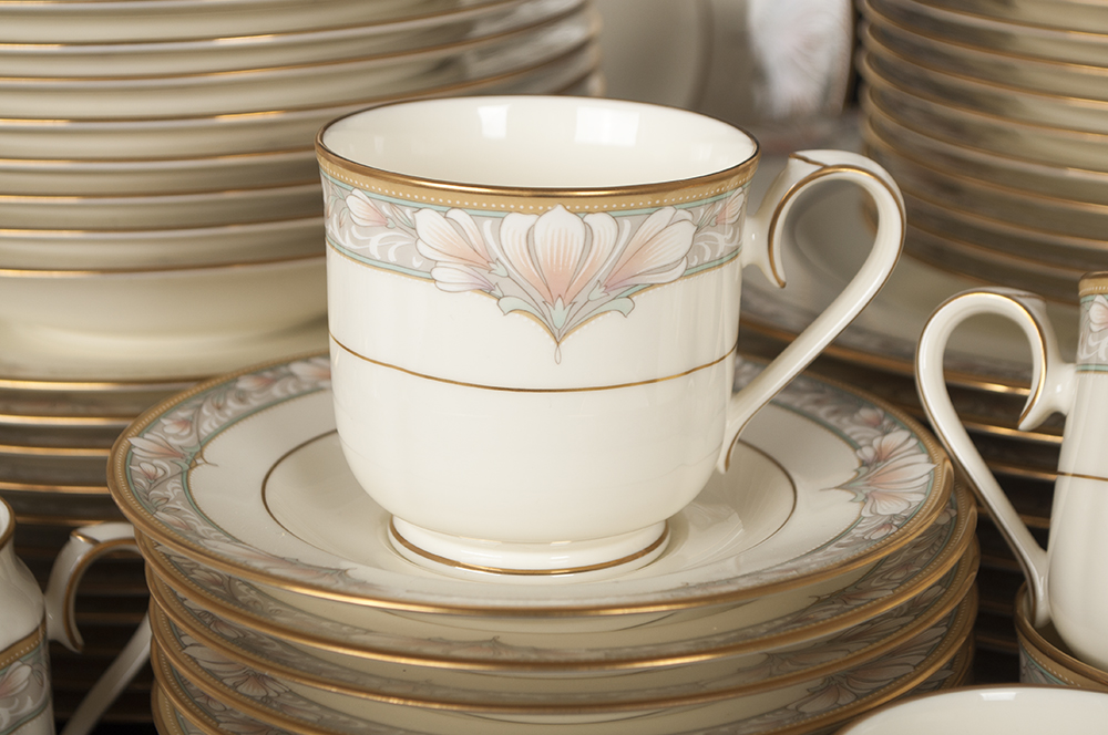 Noritake Barrymore Bone China Set