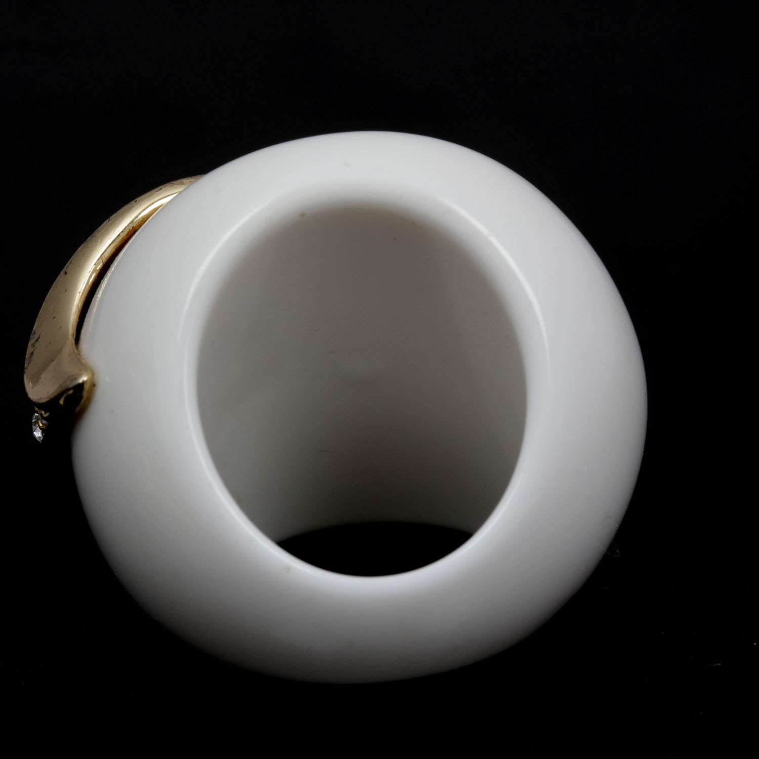 Rhinestone and Lucite Apple Ring