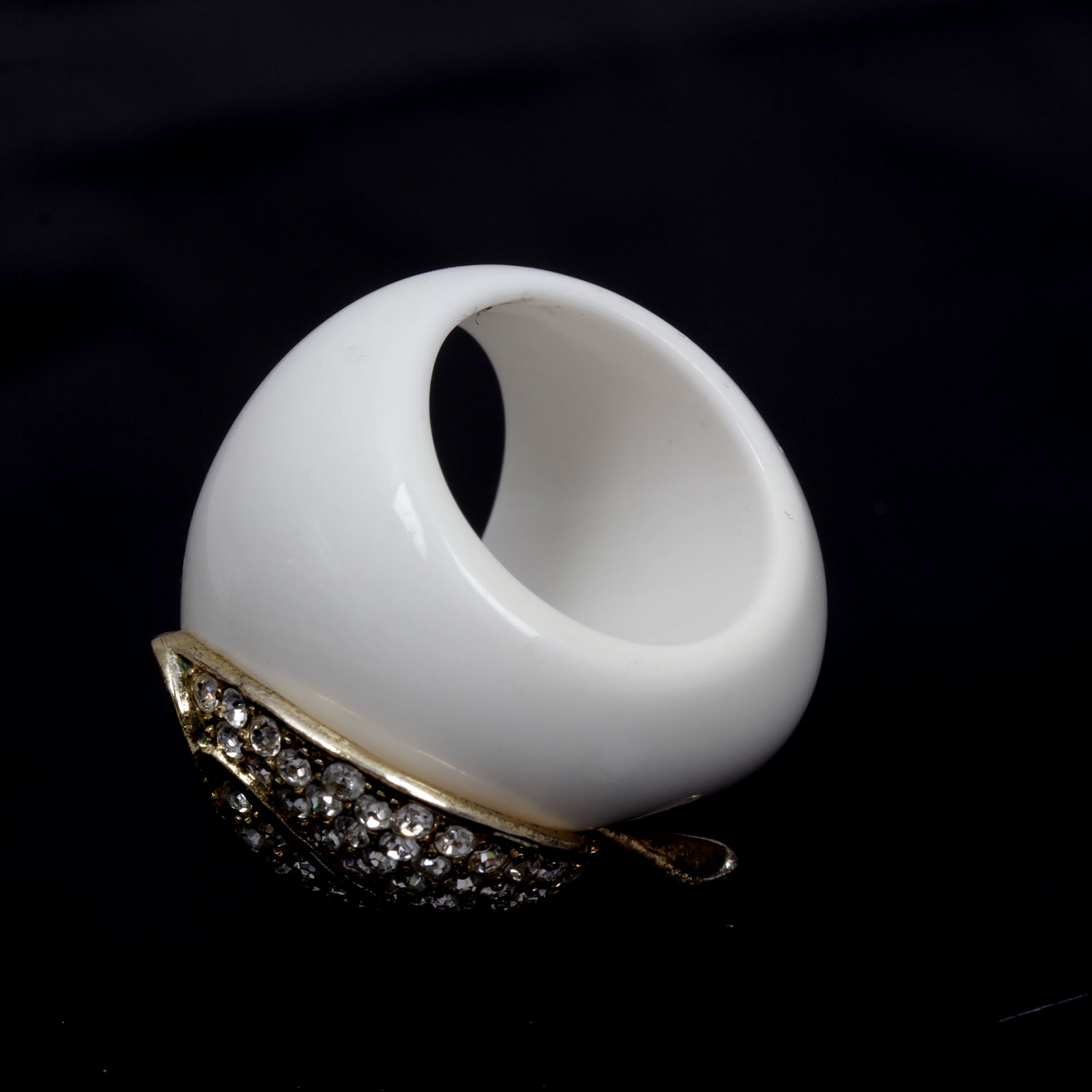 Rhinestone and Lucite Apple Ring