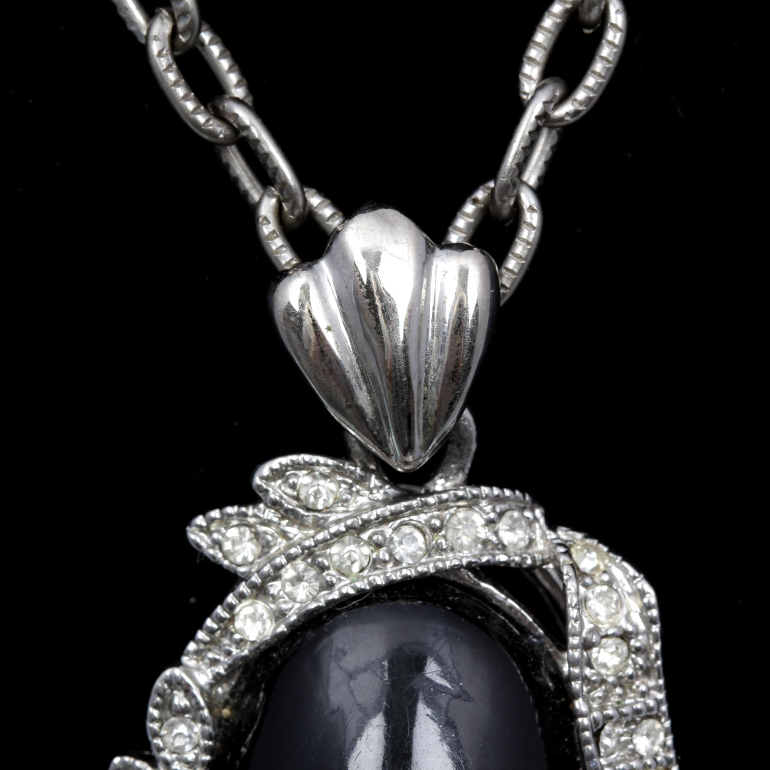 Vintage Rhinestone and Glass Victorian Style Pendant Necklace