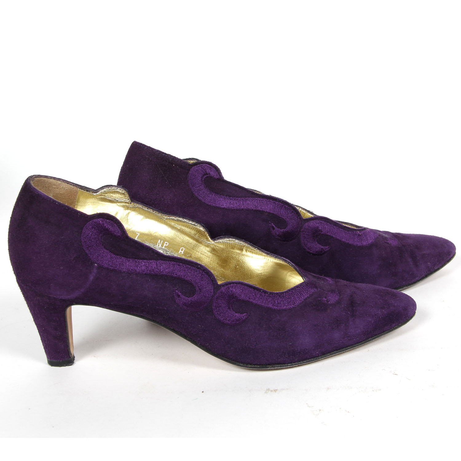 Pair of Vintage Escada Purple Suede Pumps Size 7