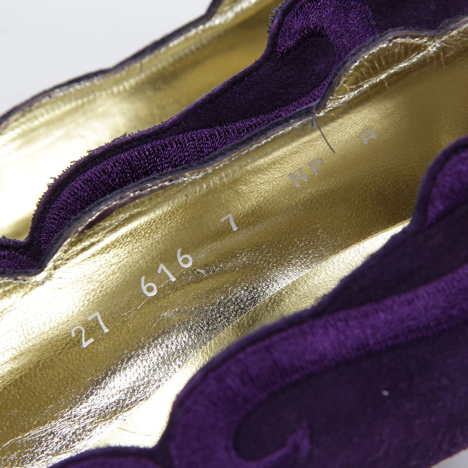 Pair of Vintage Escada Purple Suede Pumps Size 7