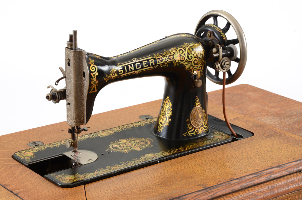 Singer Oak and Cast Iron Sewing Machine