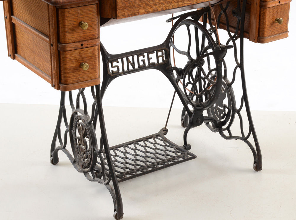 Singer Oak and Cast Iron Sewing Machine