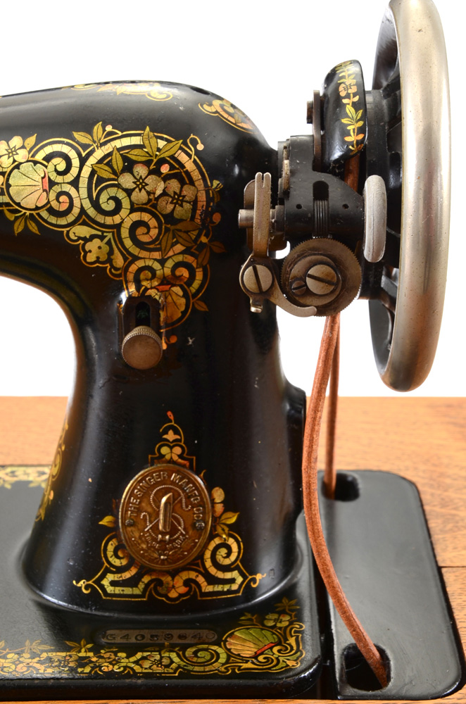 Singer Oak and Cast Iron Sewing Machine