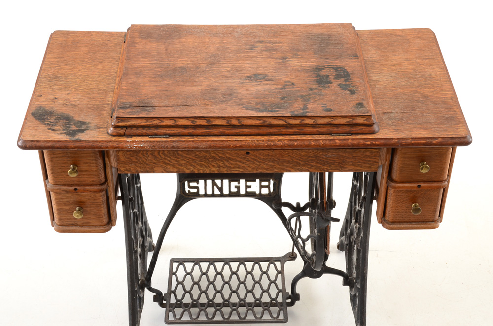 Singer Oak and Cast Iron Sewing Machine