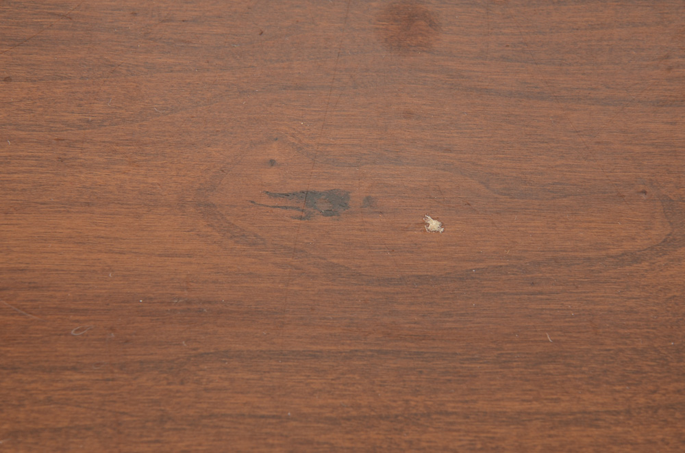 Oval Cherry Queen Anne Style Coffee Table