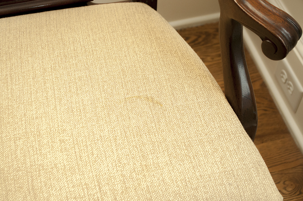 Henredon Rittenhouse Square Collection Dining Table with Matching Dining Chairs