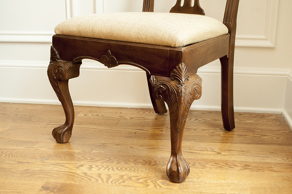 Henredon Rittenhouse Square Collection Dining Table with Matching Dining Chairs