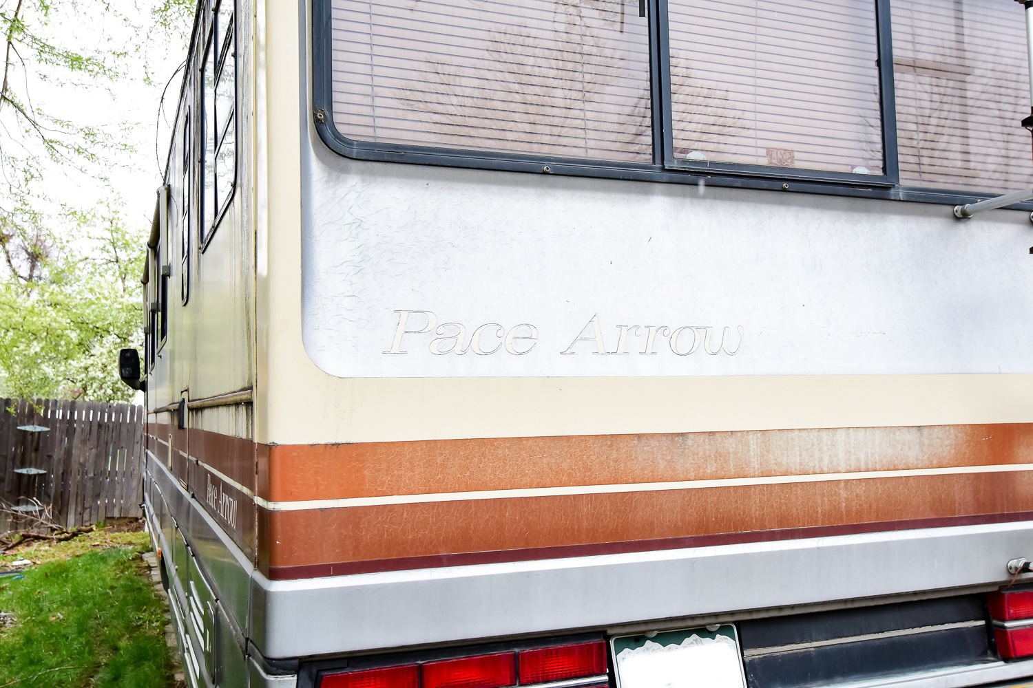 1987 Pace Arrow by Fleetwood Motorhomes