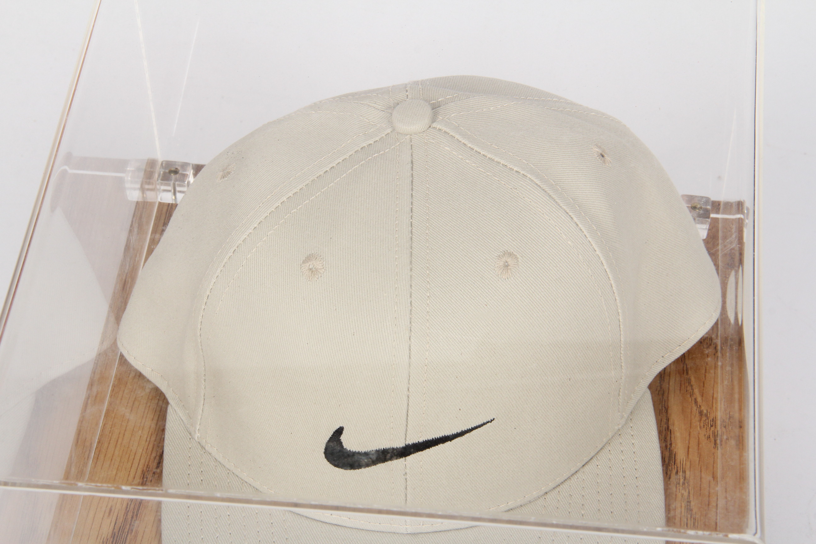Autographed Tiger Woods Nike Golf Hat