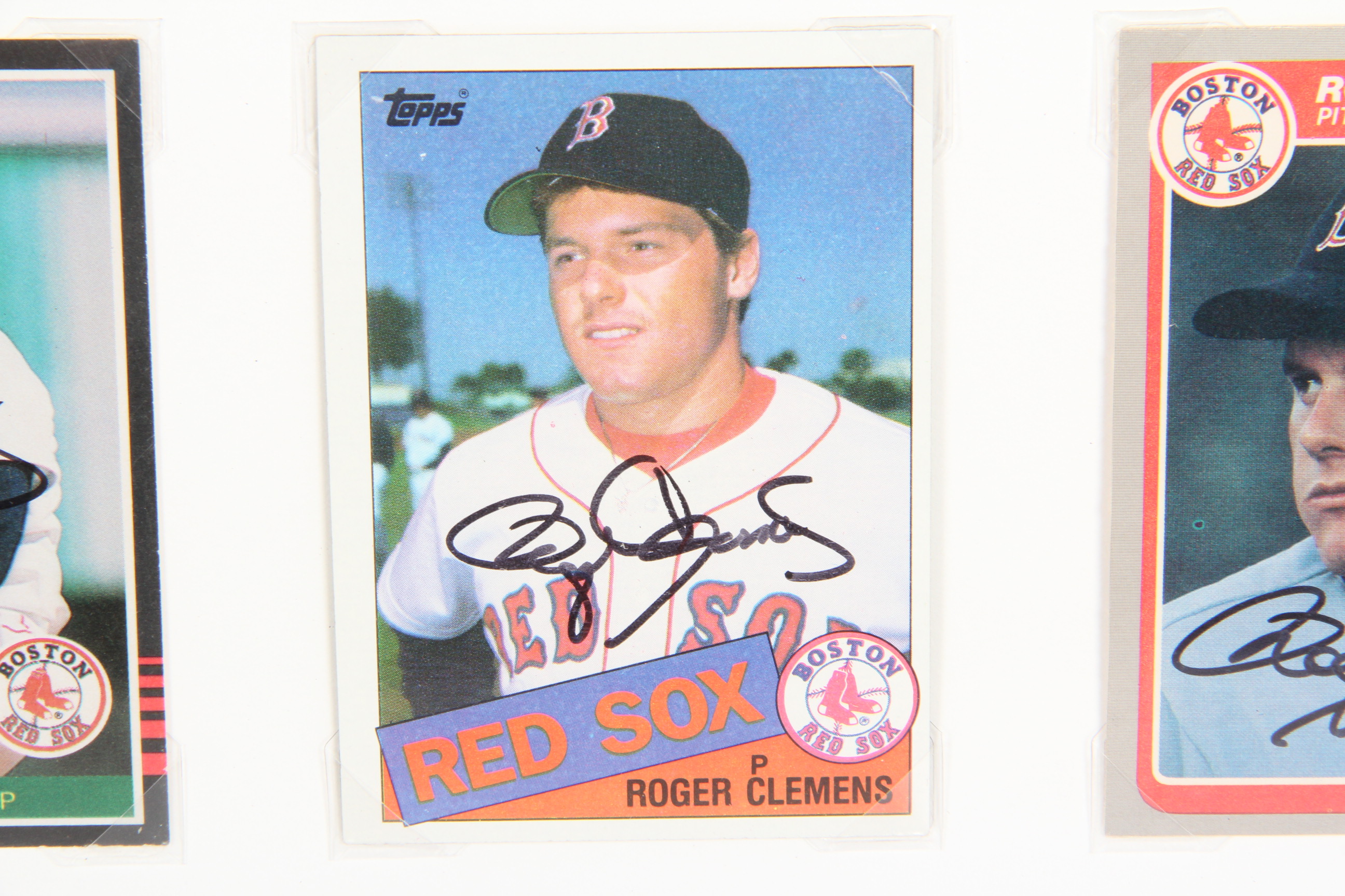 Roger Clemens Autographed Baseball Memorabilia