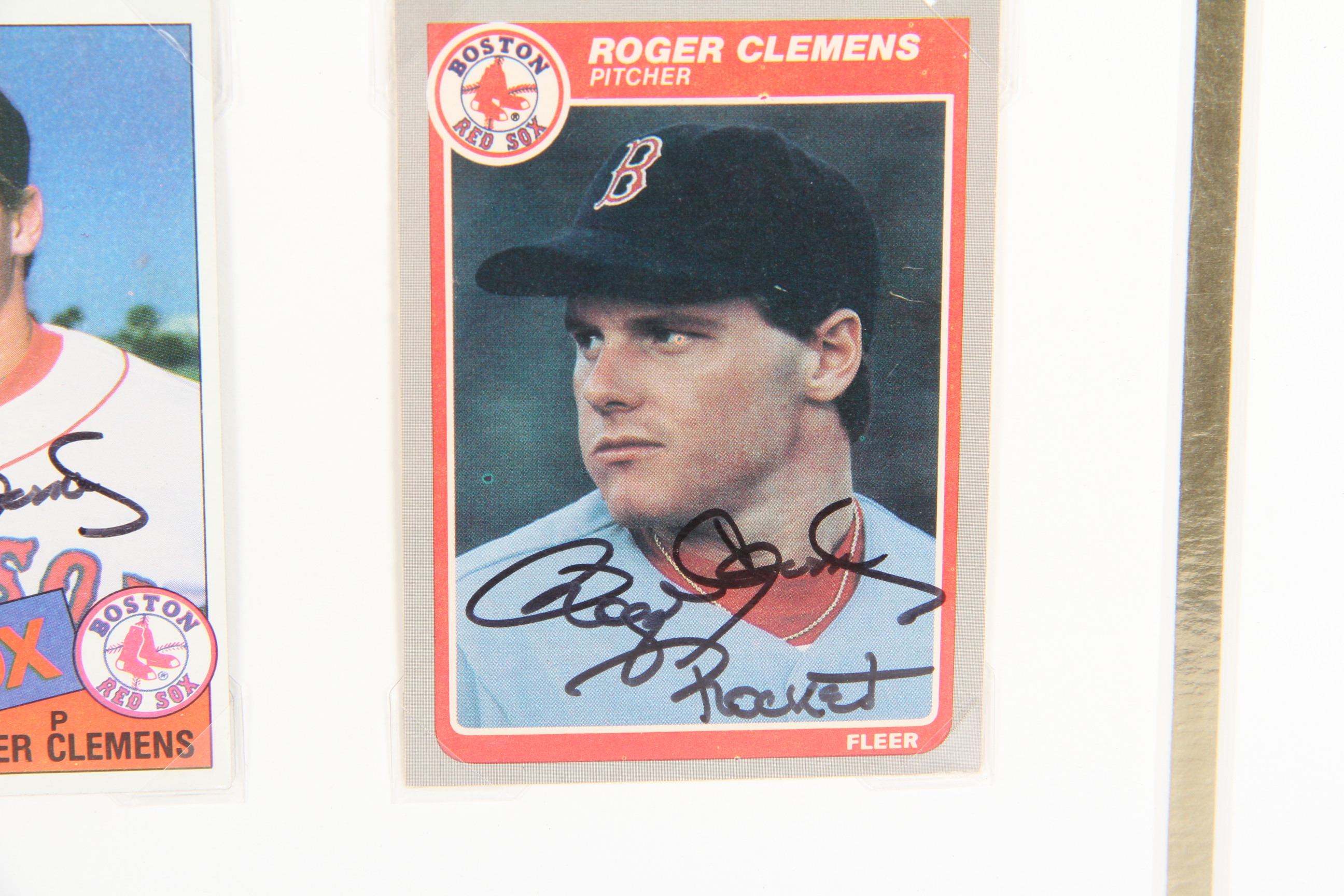 Roger Clemens Autographed Baseball Memorabilia