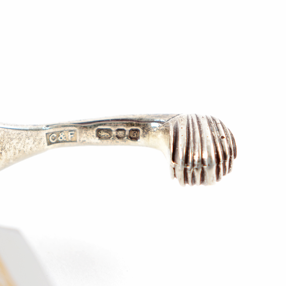 Reproduction George Washington Sterling Silver Handle Presentation Dagger by Wilkinson Sword