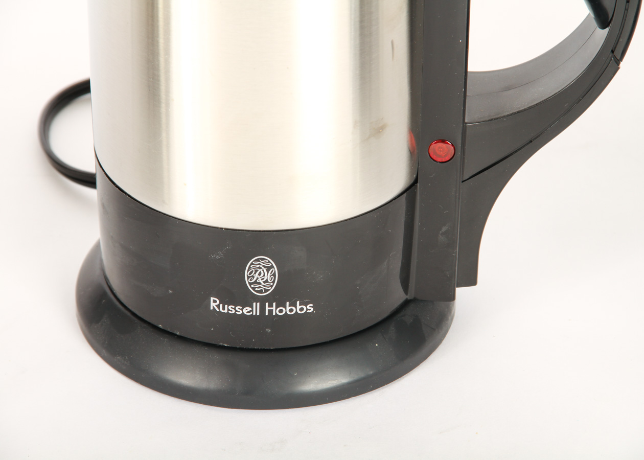 Duo of Vintage Percolators and Kettle