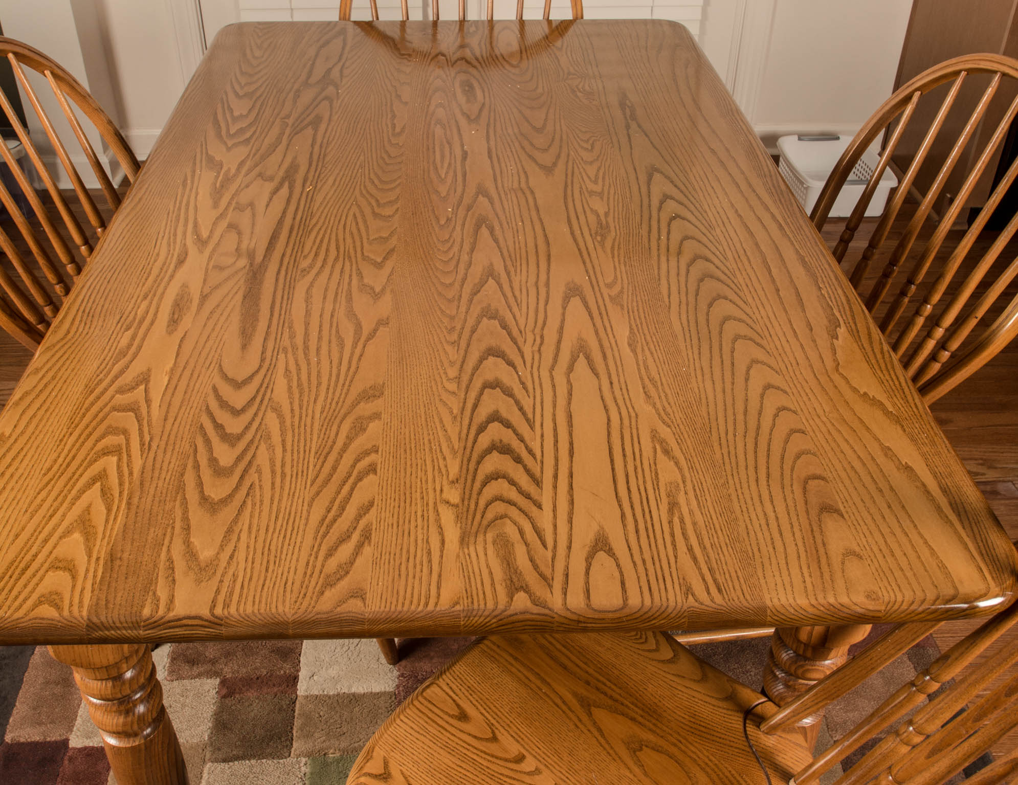 S. Bent & Bros. Oak Farmhouse Style Dining Room Table and Chairs