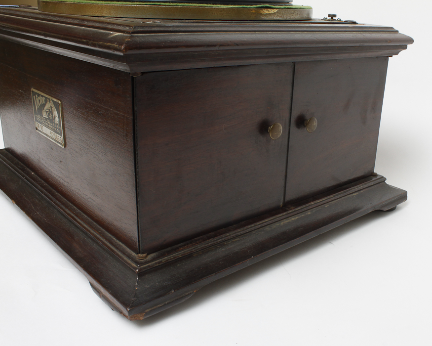 1924 Victor Talking Machine Co Victrola Phonograph