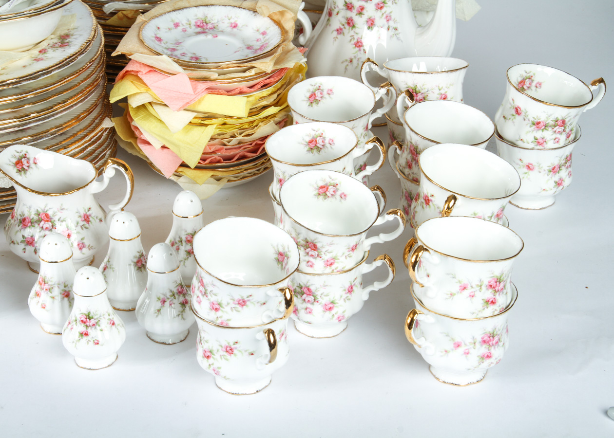 Paragon "Victoriana Rose" China Set