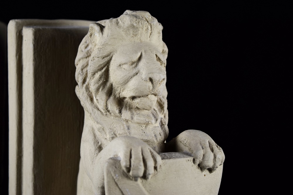 Regal Stoneware Lion and Shield Bookends
