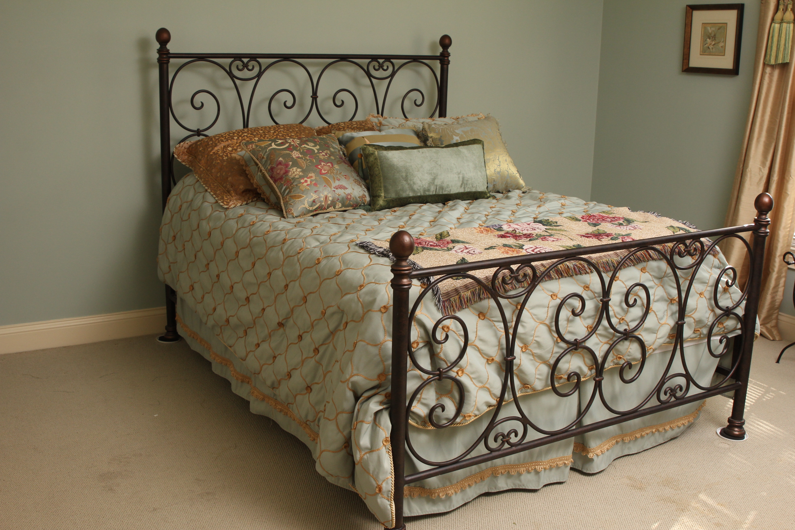 Full Size Iron Bed Frame