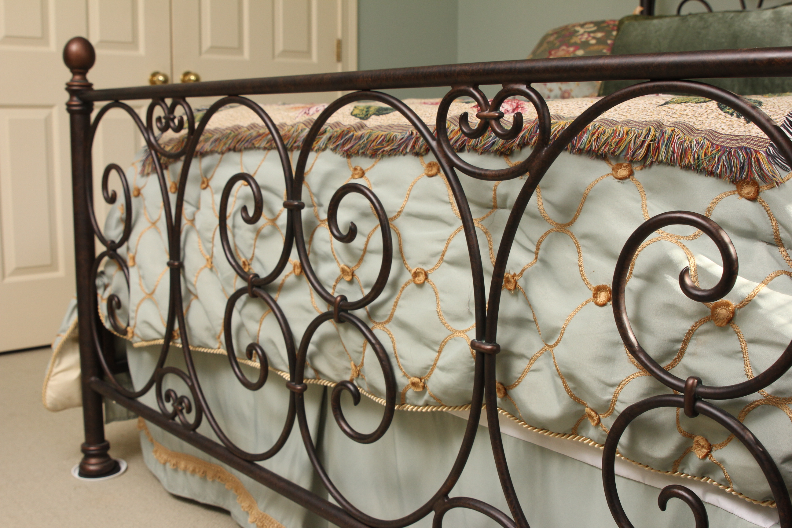Full Size Iron Bed Frame