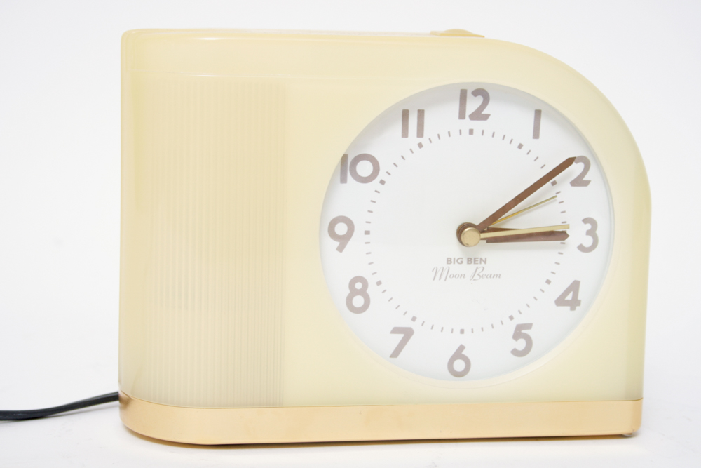 Westclox Big Ben Moon Beam Alarm Clock