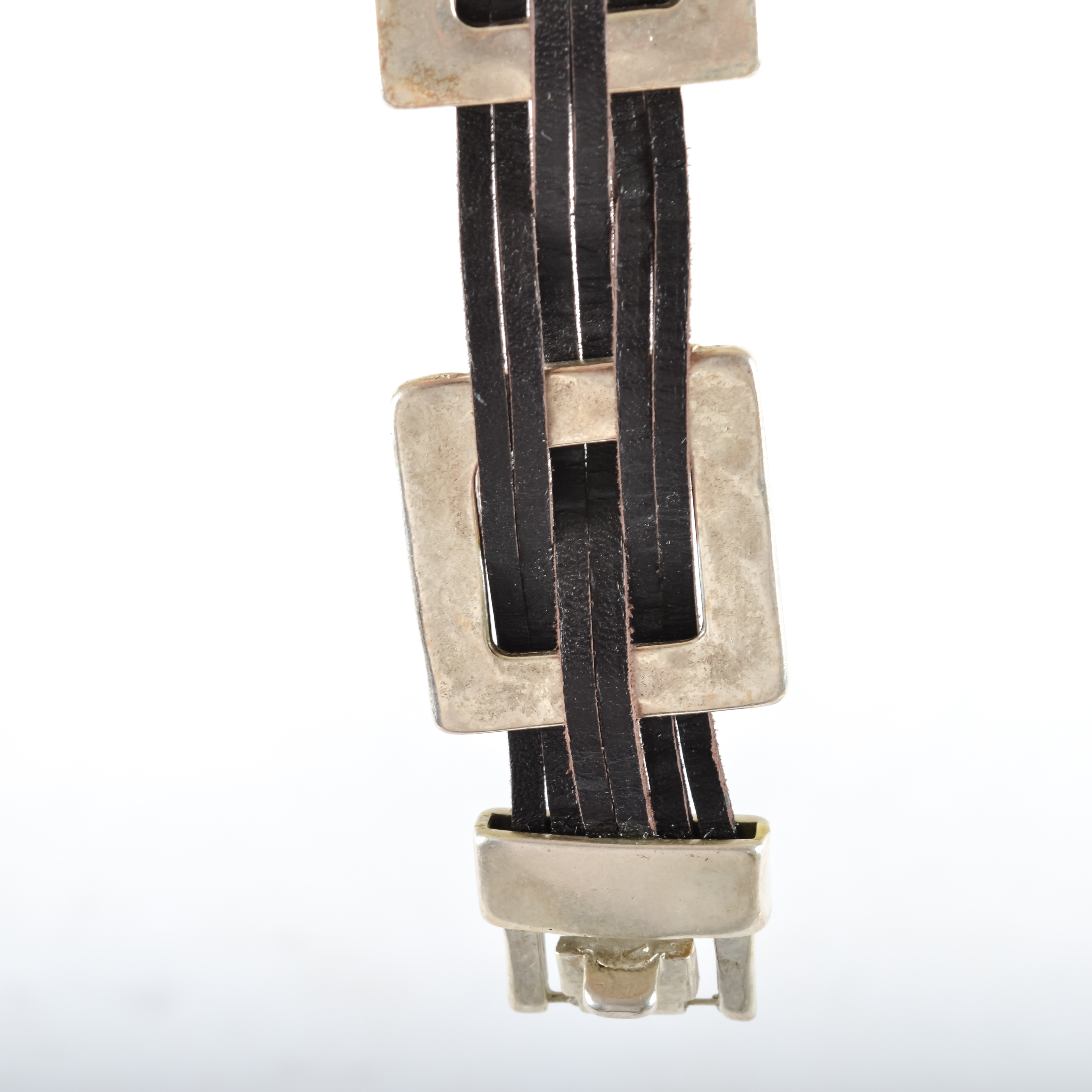 Oclaf Leather and Metal Bracelet