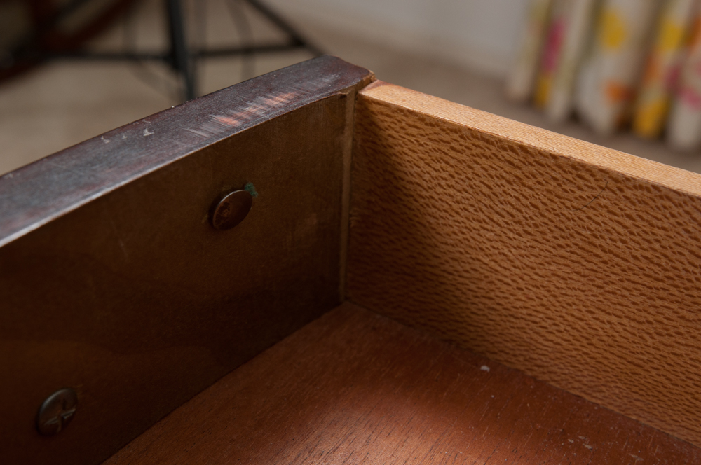 Hepplewhite Style Vanity With Mirror from Heritage Henredon