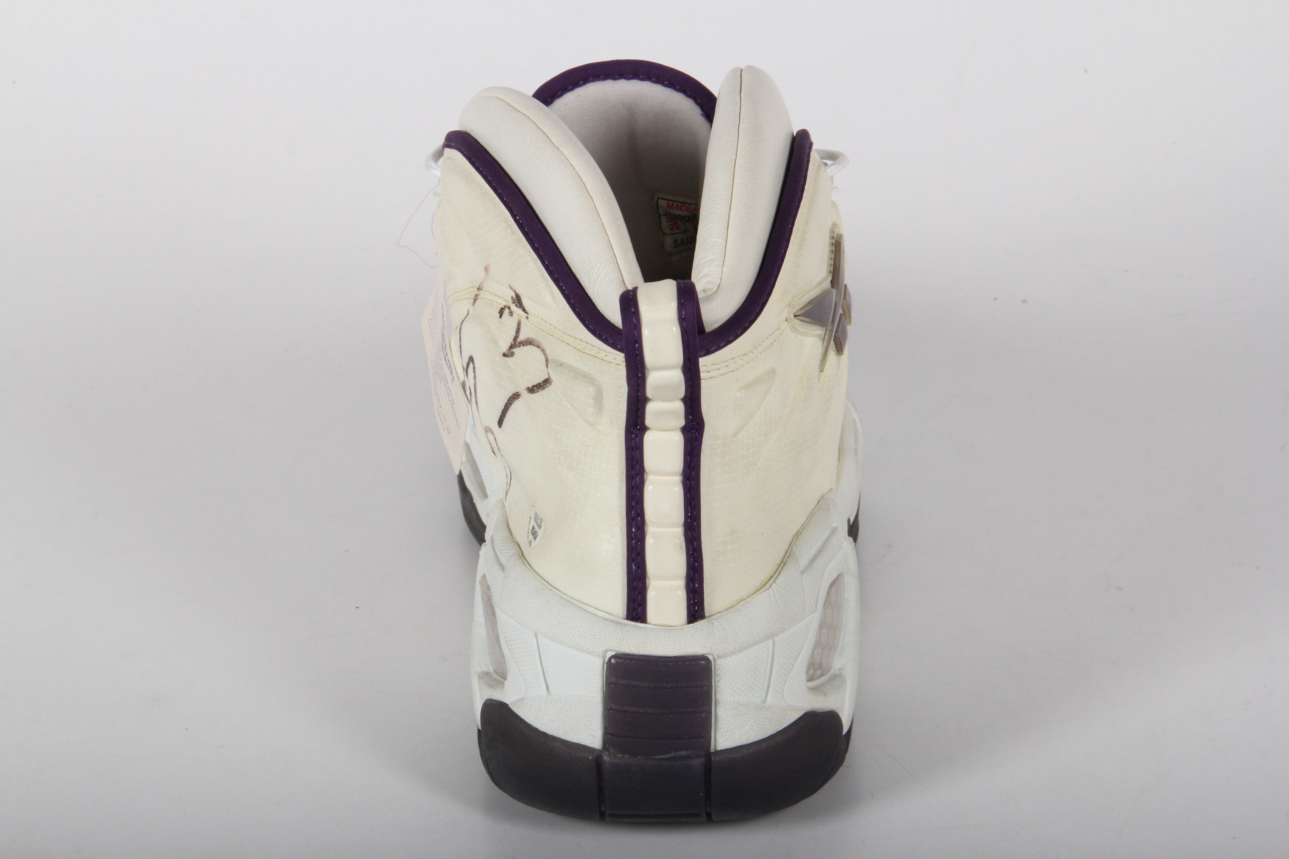 Shaquille O'Neal Autographed Shoe