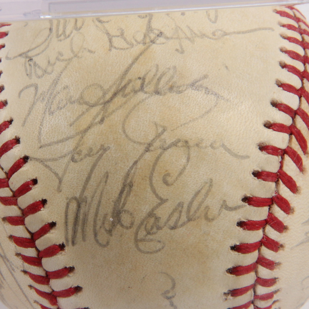 Boston Red Sox 1985 Reunion Autographed Baseball