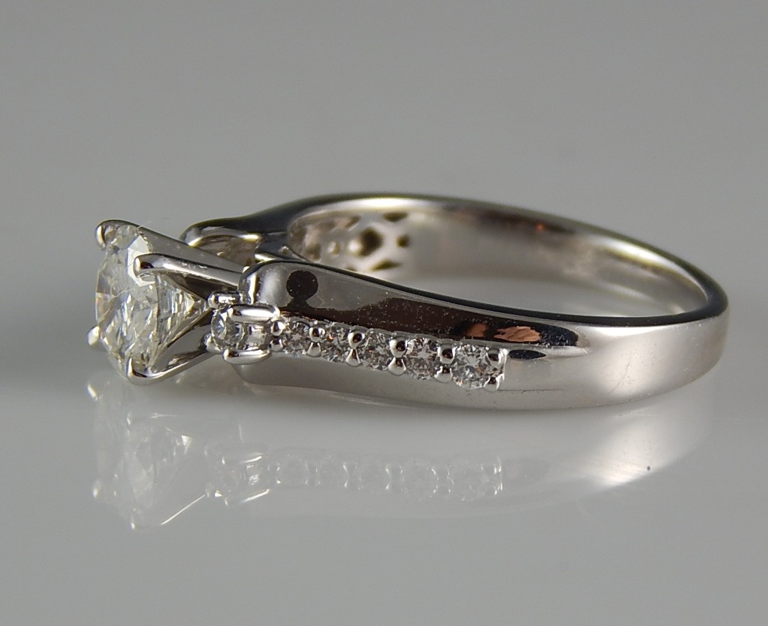 14K White Gold and Diamond Ring