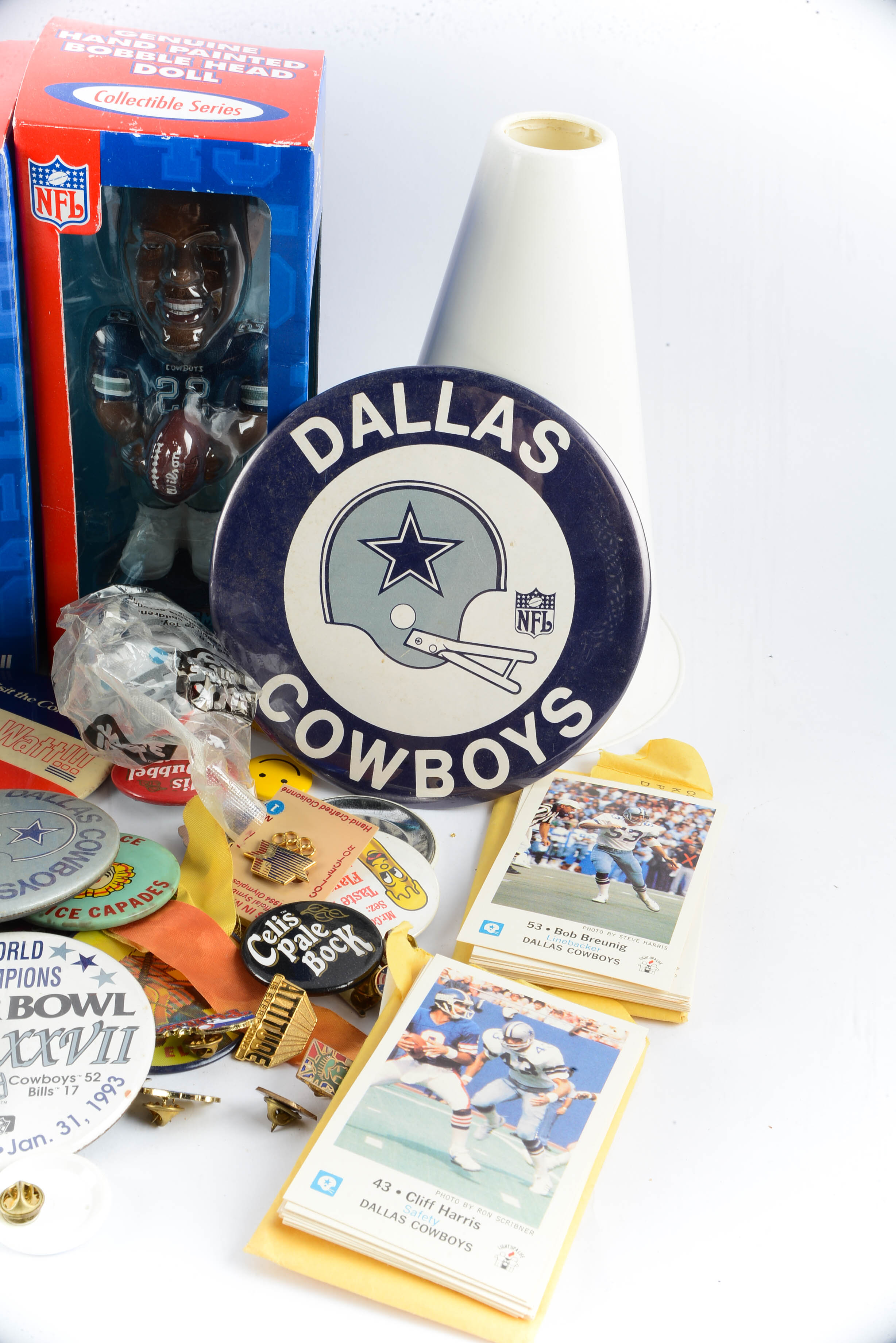 Large Collection of NFL Dallas Cowboys Memorabilia