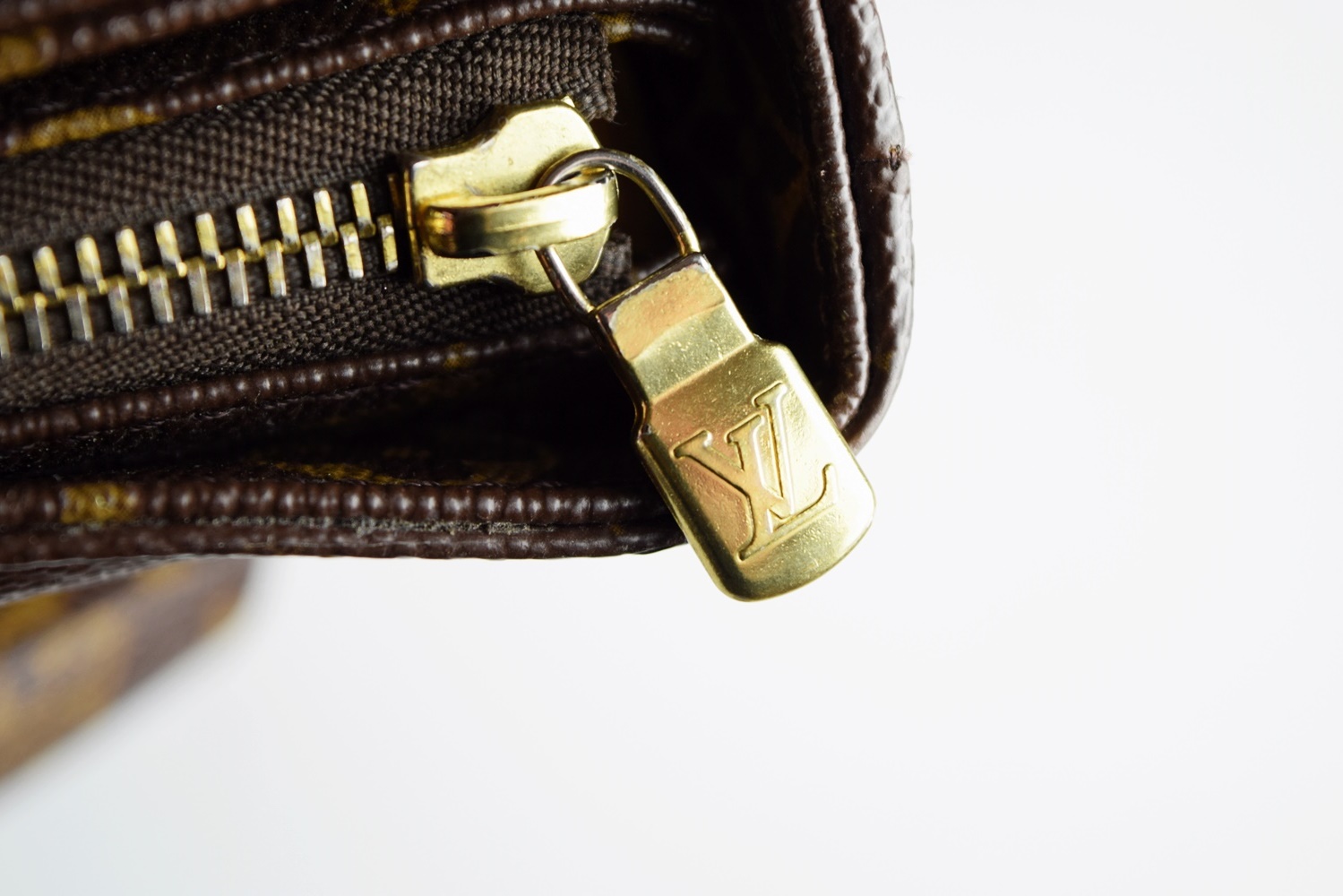 Louis Vuitton Signature Canvas Tote in Box with Dust Bag