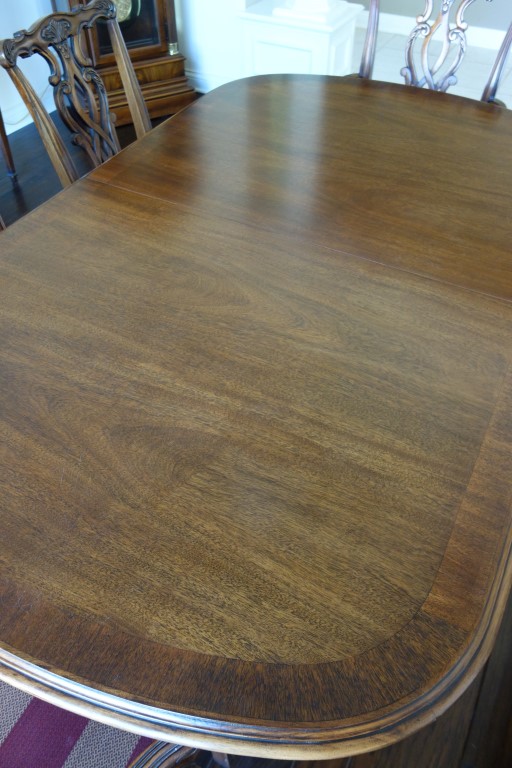 Romweber Thornhill House Collection Mahogany Dining Room Set