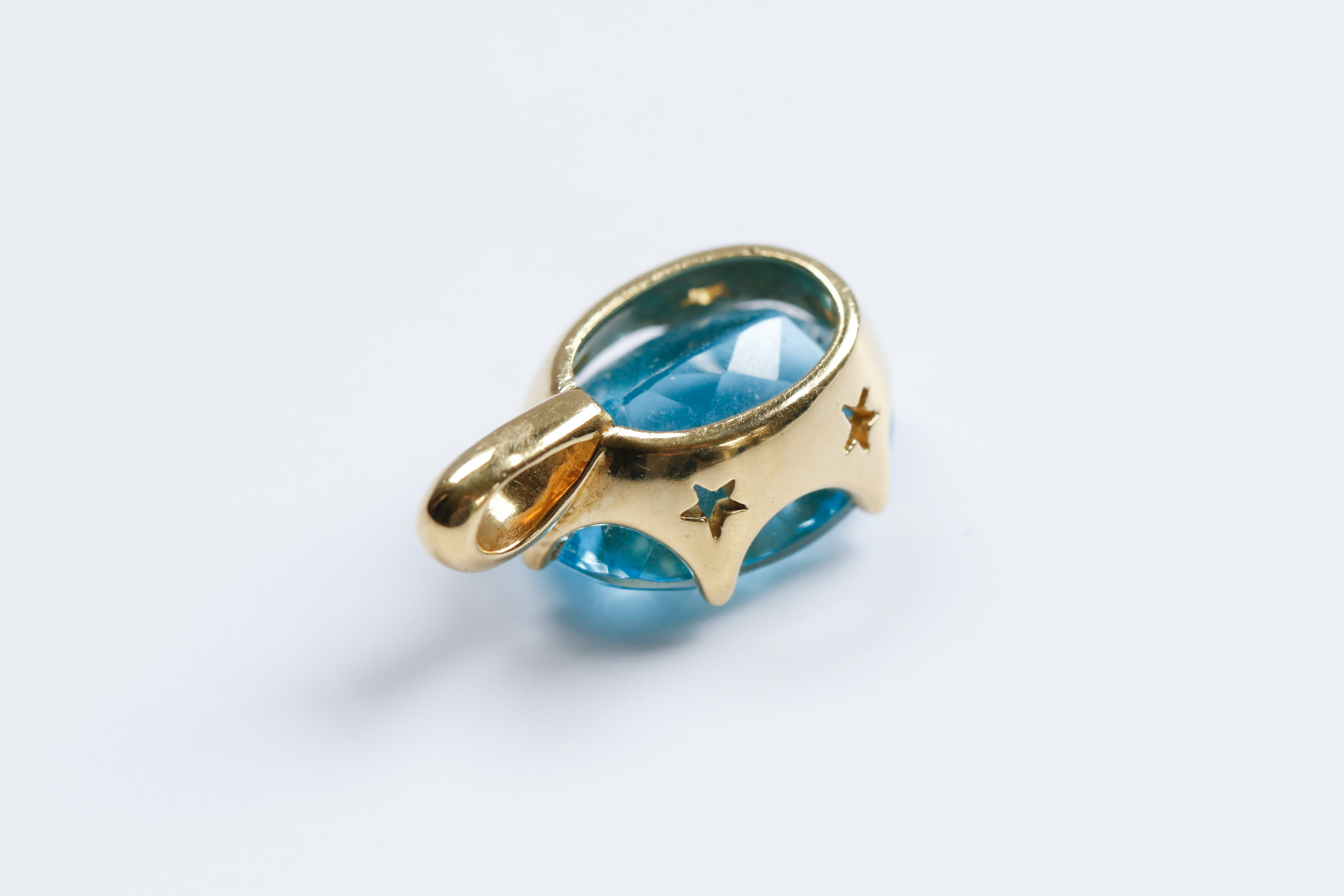 H. Stern 18K Yellow Gold Blue Topaz Pendant