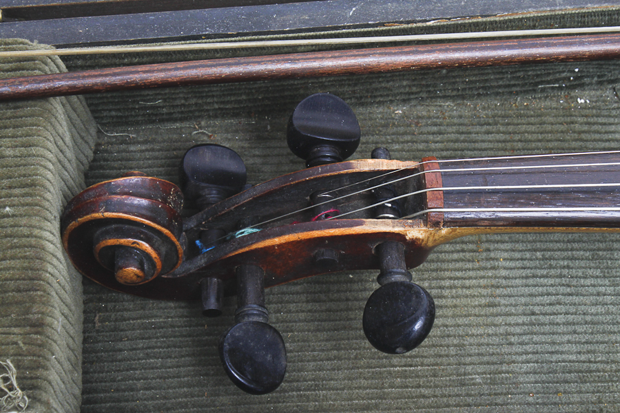 Antique Violin with Handcrafted Mother of Pearl Inlaid Design