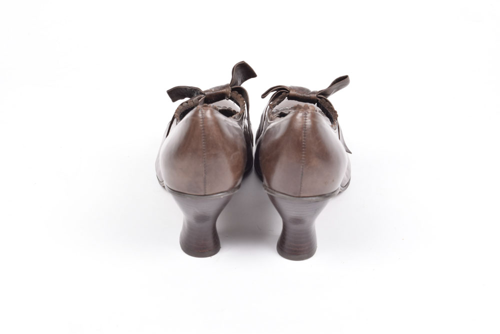 "Everybody" By BZ Moda Vintage Inspired Brown Leather Pumps