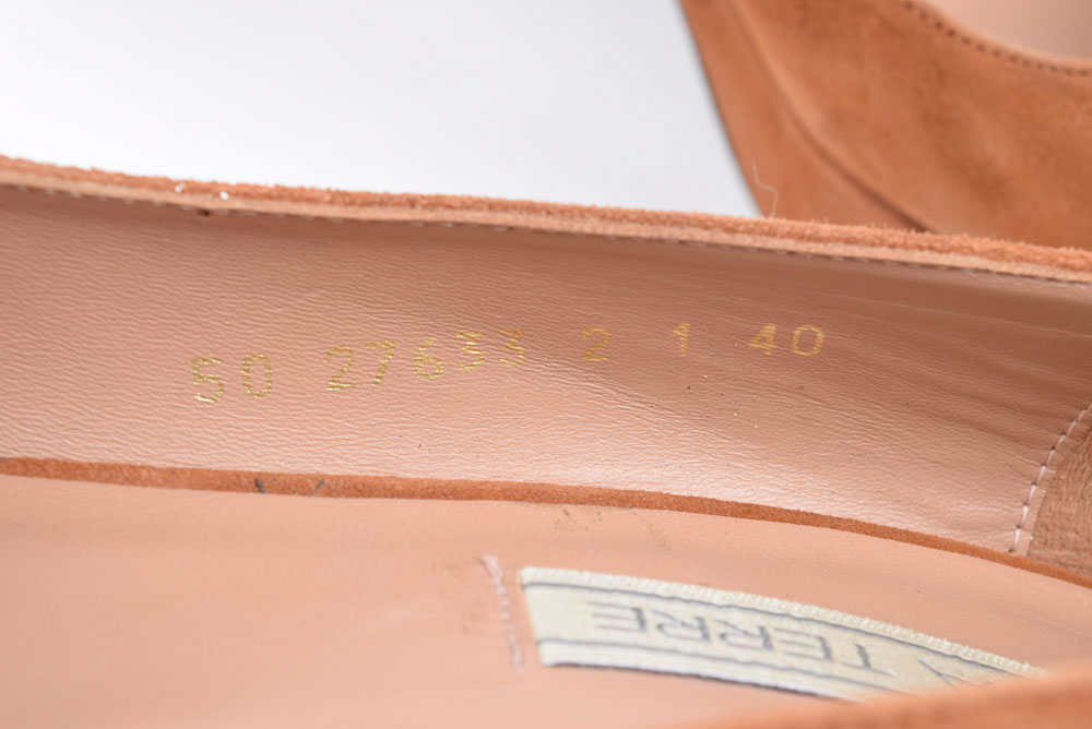 Pied A. Terre Designer Suede Leather Platform Pumps