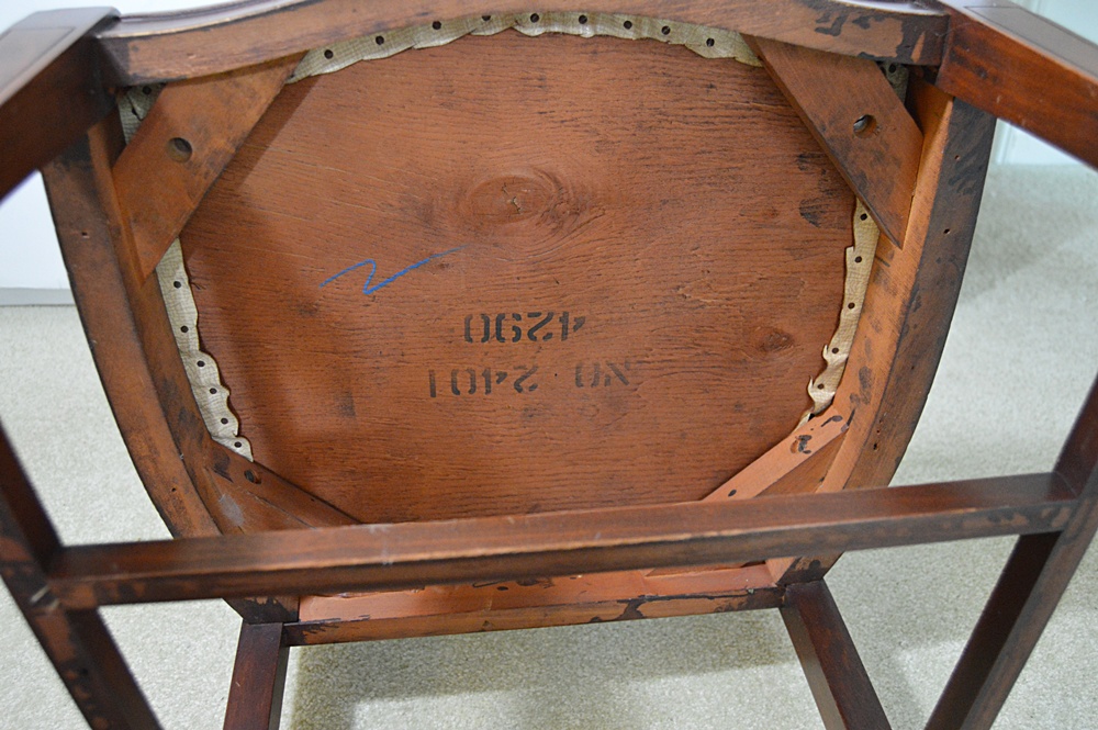 Hepplewhite Style Mahogany Dining Table and Six Chairs