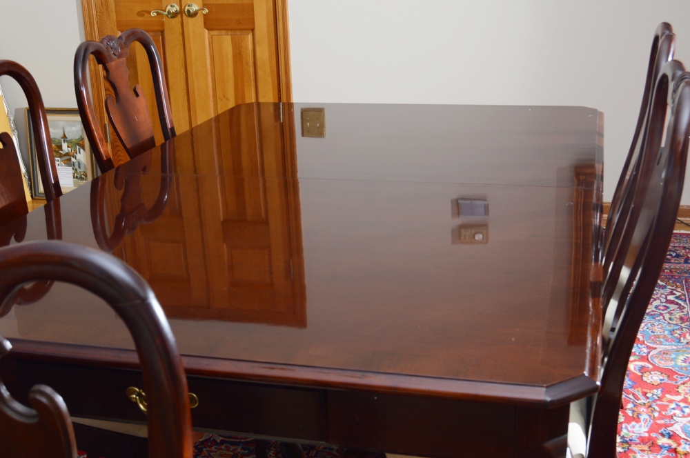 Thomasville Cherry Dining Table and Chairs