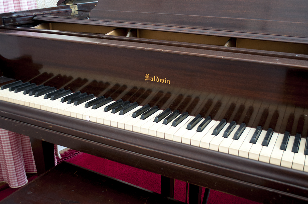 Baldwin M1 Artist Grand Piano