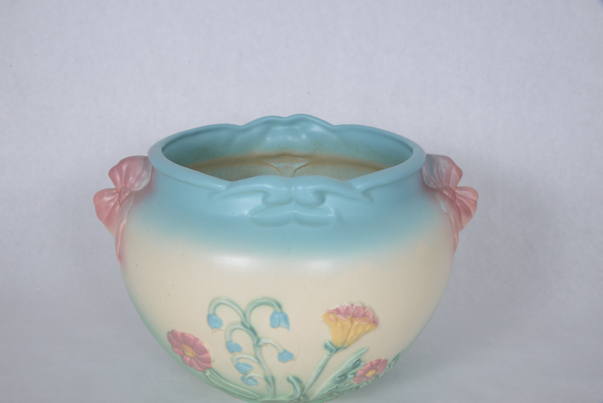 Vintage Hull Art "Bow Knot" Pottery Jardiniere