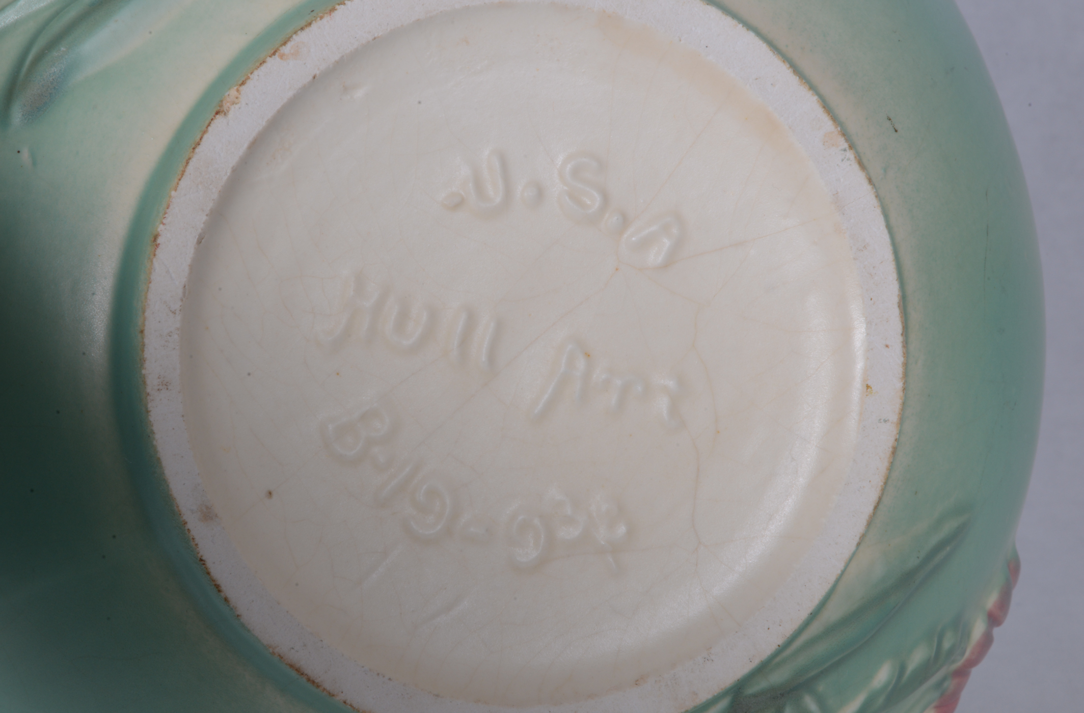 Vintage Hull Art "Bow Knot" Pottery Jardiniere