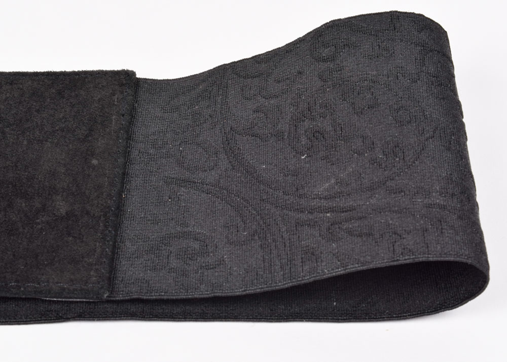 Suzi Roher of Canada Designer Black Belt with Silvertone Cast Buckle with Photo of Tanya Wearing the Belt on Stage