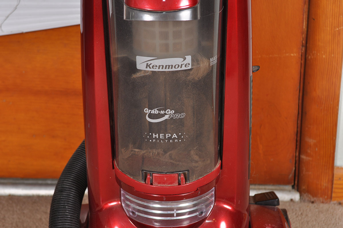 Kenmore Grab-N-Go 12 Amp Upright Hepa Bagless Vacuum